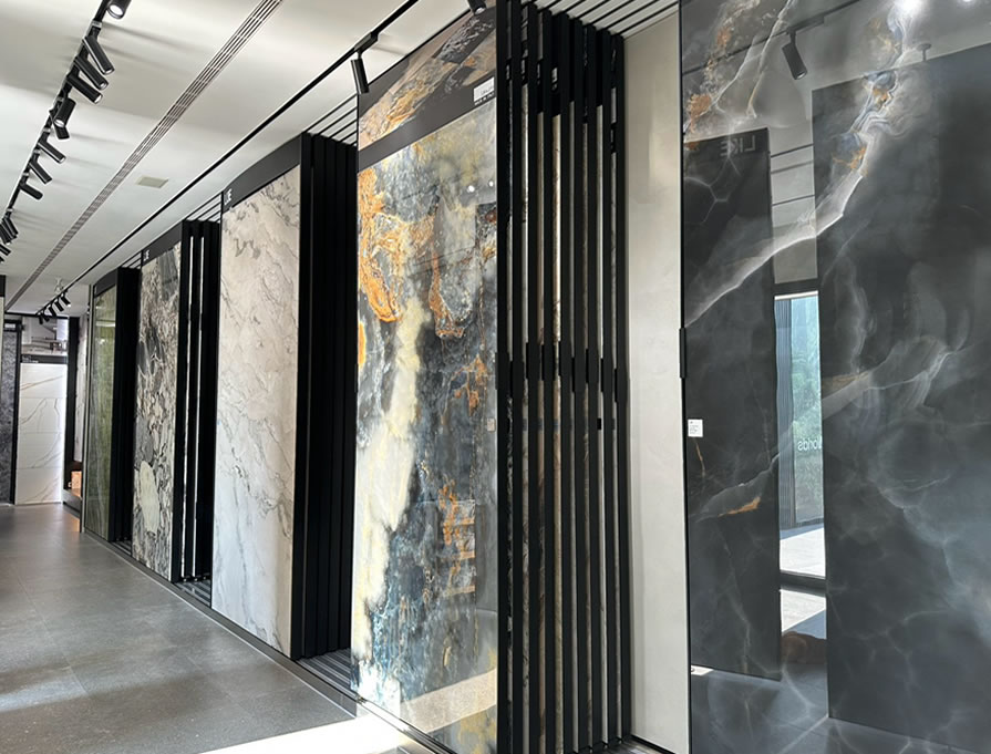 LIKE 萊克磁磚展場