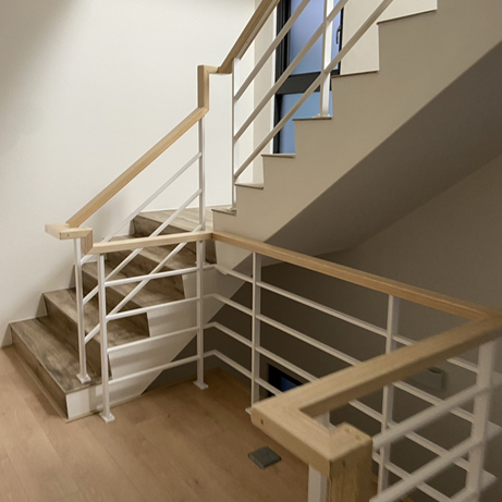 不銹鋼欄杆與扶手工程，室內樓梯不銹鋼扶手設計實例